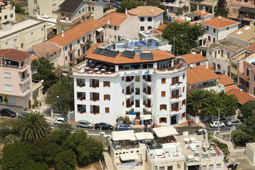 Bue Marino Hotel & Roof Lounge Кала Гононе Екстериор снимка