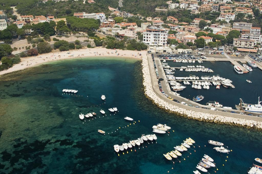 Bue Marino Hotel & Roof Lounge Кала Гононе Екстериор снимка
